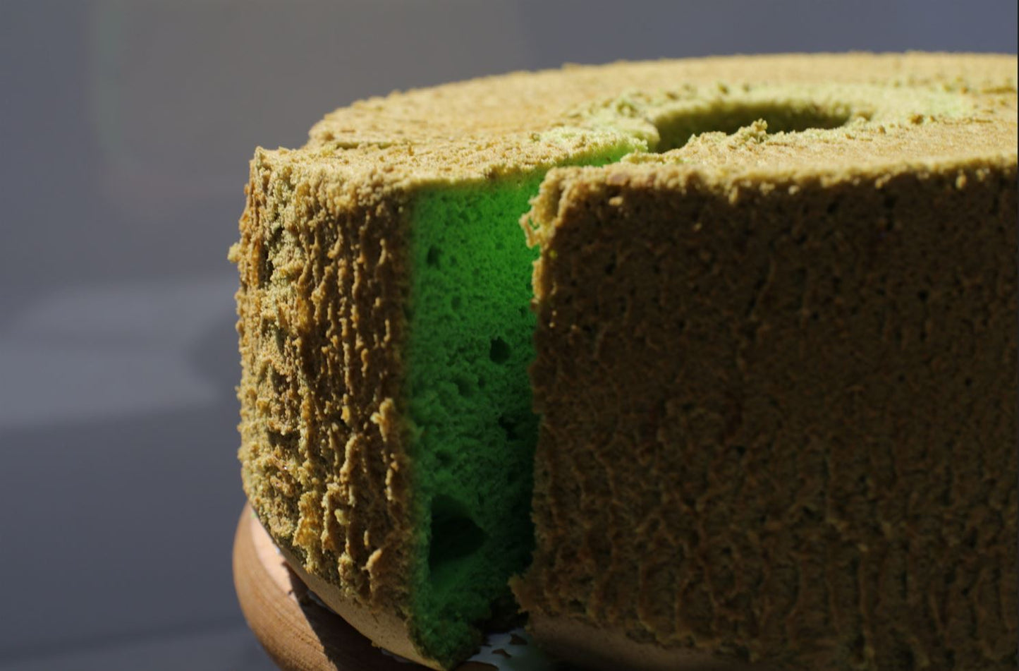 Pandan Chiffon Cake