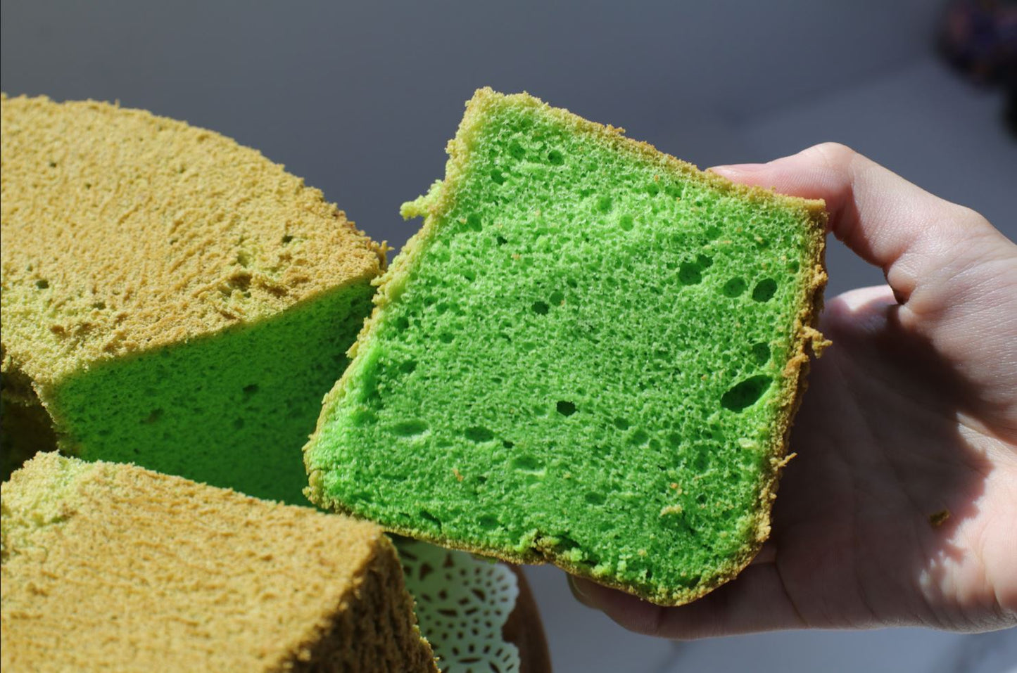 Pandan Chiffon Cake